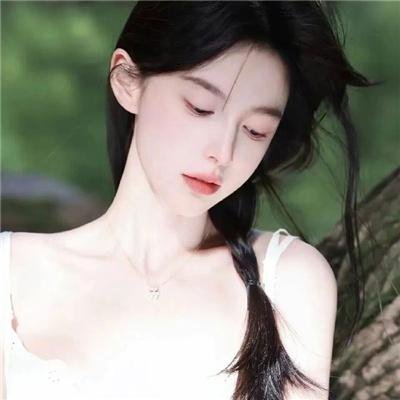 明月照尖东
